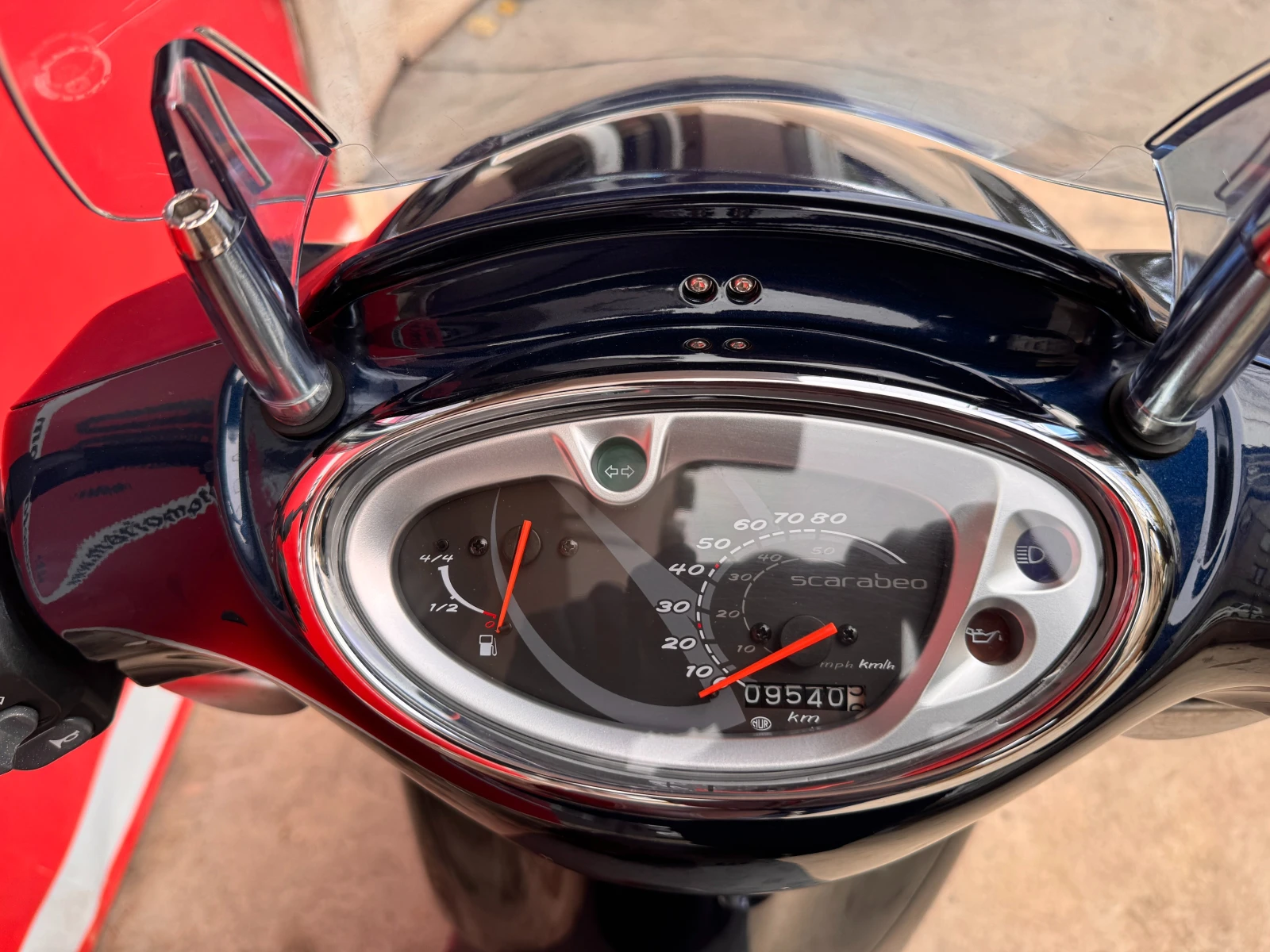 Aprilia Scarabeo 50 - изображение 8