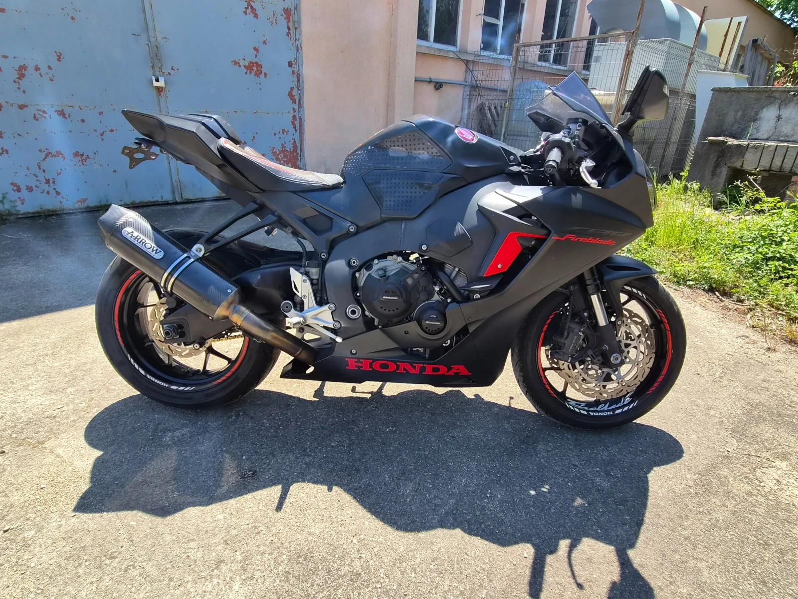 Honda Cbr CBR1000RR SC77, снимка 6 - Мотоциклети и мототехника - 54441314