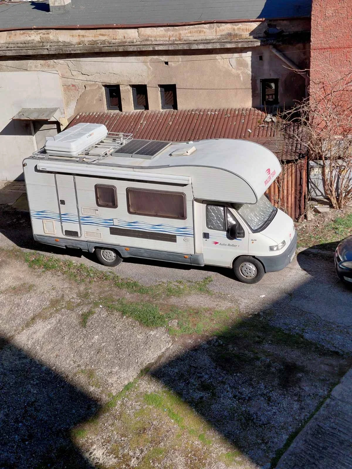 Кемпер ROLLER TEAM, снимка 13 - Каравани и кемпери - 53786916