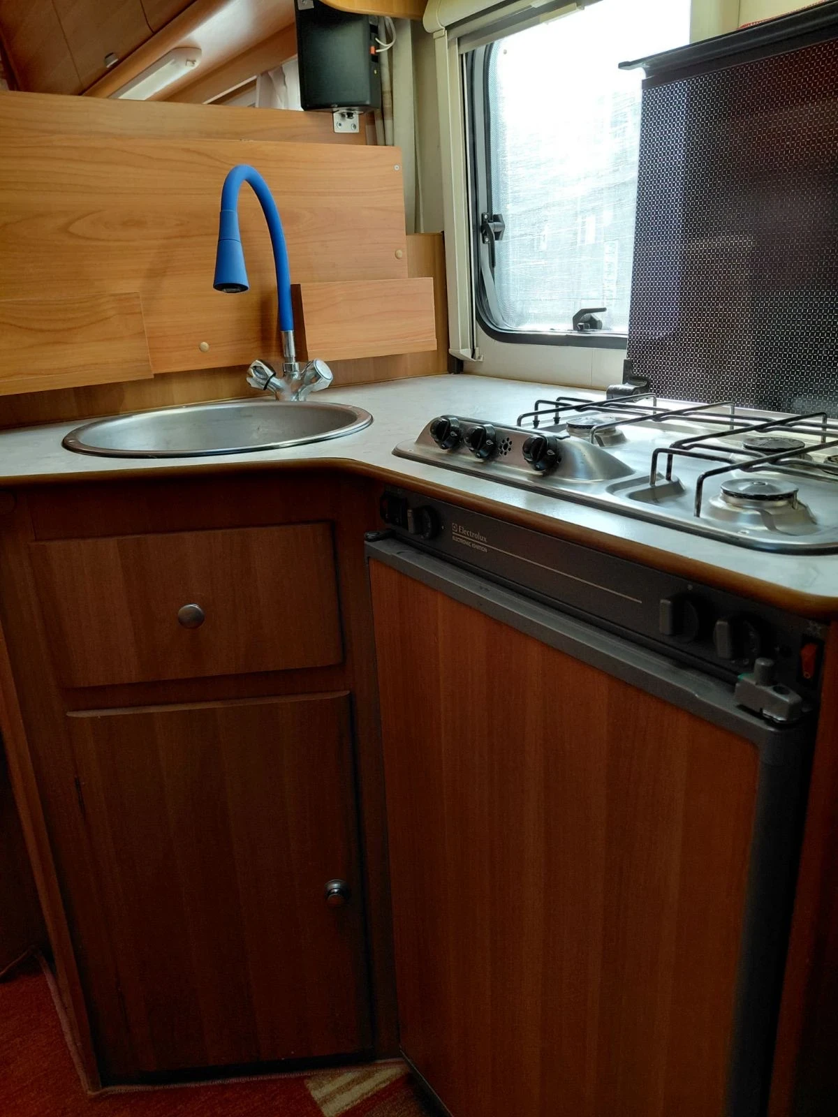 Кемпер ROLLER TEAM, снимка 17 - Каравани и кемпери - 53786916