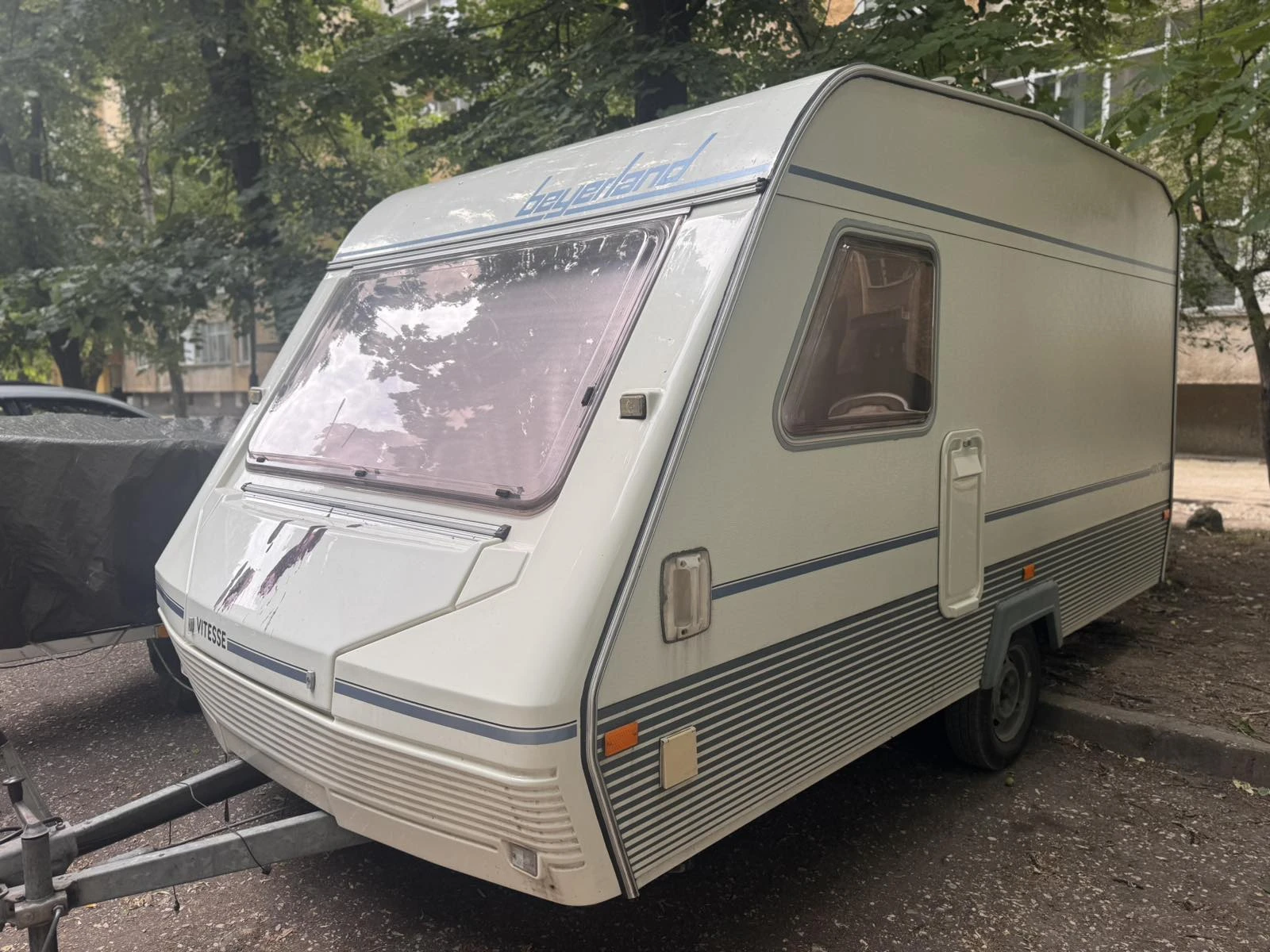 Каравана Beyerland Vitesse CT 400