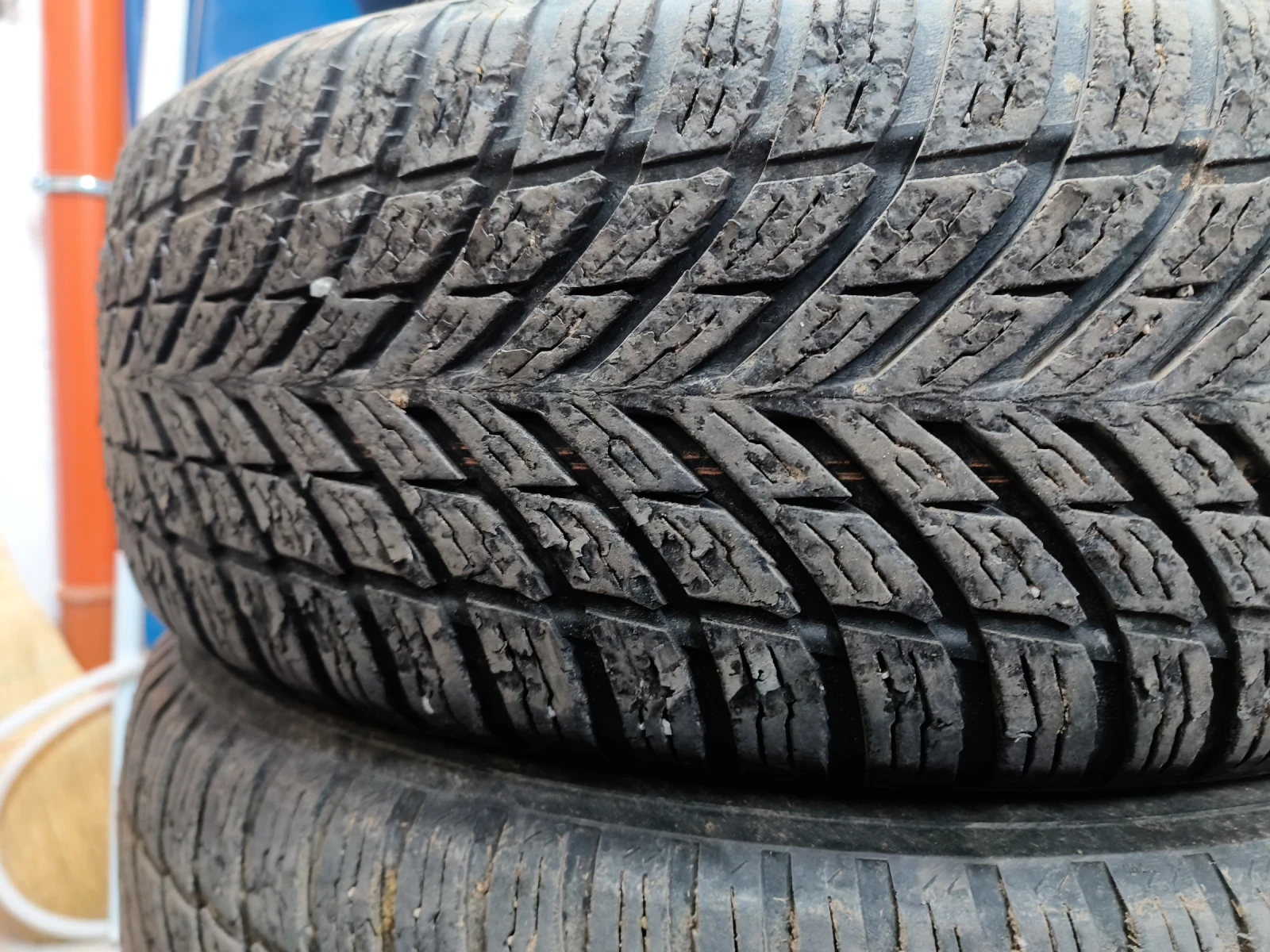 ���� 235/60R18 | Mobile.bg � ����������� 5
