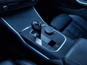 BMW 330 2.0 xDrive , снимка 9