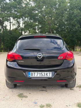 Opel Astra 1.4/ГАЗ-БЕНЗИН/ 5 ЕВРО 100км / НАПЪЛНО ОБСЛУЖЕН/  , снимка 7