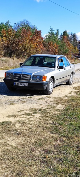 Mercedes-Benz 190, снимка 2 - Автомобили и джипове - 43009689