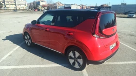 Kia Soul III e-Soul 64 kWh (204кс), снимка 6