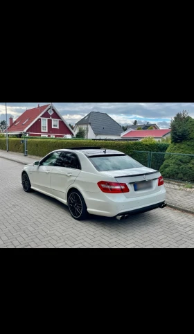 Mercedes-Benz E 250, снимка 6