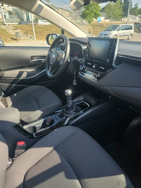 Toyota Corolla 1, 5 Executive  | Mobile.bg    10