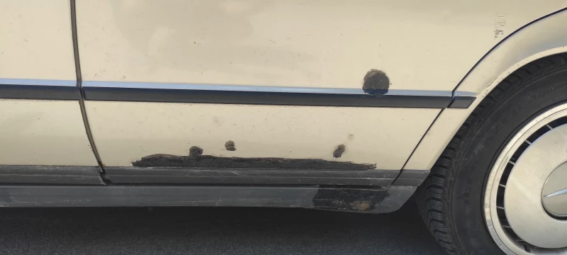 Mercedes-Benz 190, снимка 6 - Автомобили и джипове - 52015537