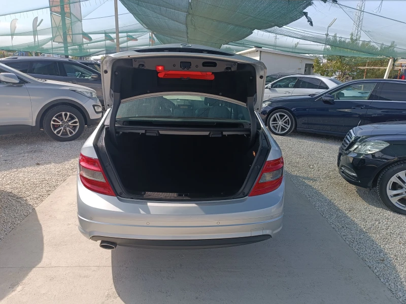 Mercedes-Benz C 220 2.2 CDI * * * AMG * * * LEASING* * * БАРТЕР* , снимка 17 - Автомобили и джипове - 47259954