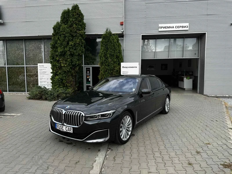 BMW 750 750i xDrive, 390KW, снимка 2 - Автомобили и джипове - 47493430