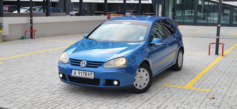 VW Golf 2.0 TDI , снимка 5 - Автомобили и джипове - 48480675