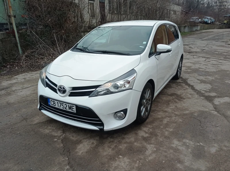 Toyota Corolla verso, снимка 1 - Автомобили и джипове - 49160073