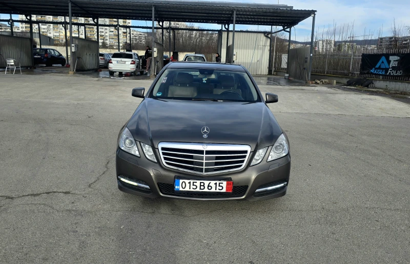 Mercedes-Benz E 350 УНИКАЛЕН/4MATIC/265hp, снимка 2 - Автомобили и джипове - 49206899