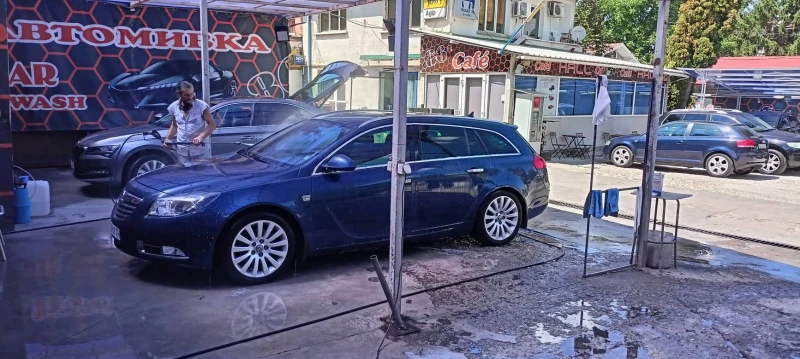 Opel Insignia 1.6 Turbo, снимка 1 - Автомобили и джипове - 49500757