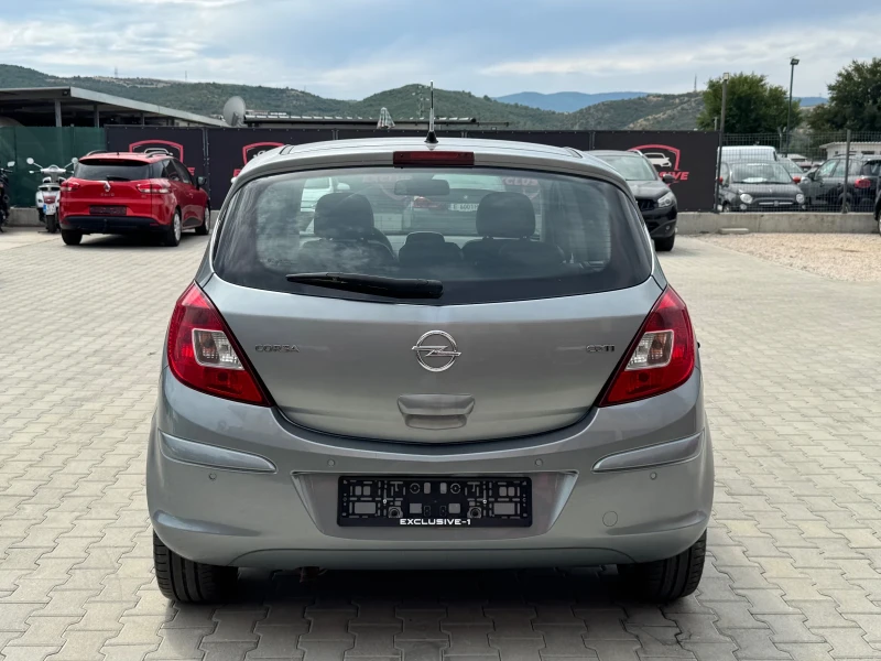Opel Corsa 1.7CDTI EURO-5 FULL, снимка 4 - Автомобили и джипове - 51386892