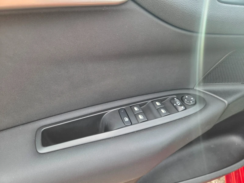 Citroen C4 1.6HDi-ЕВРО 6, снимка 11 - Автомобили и джипове - 52673057