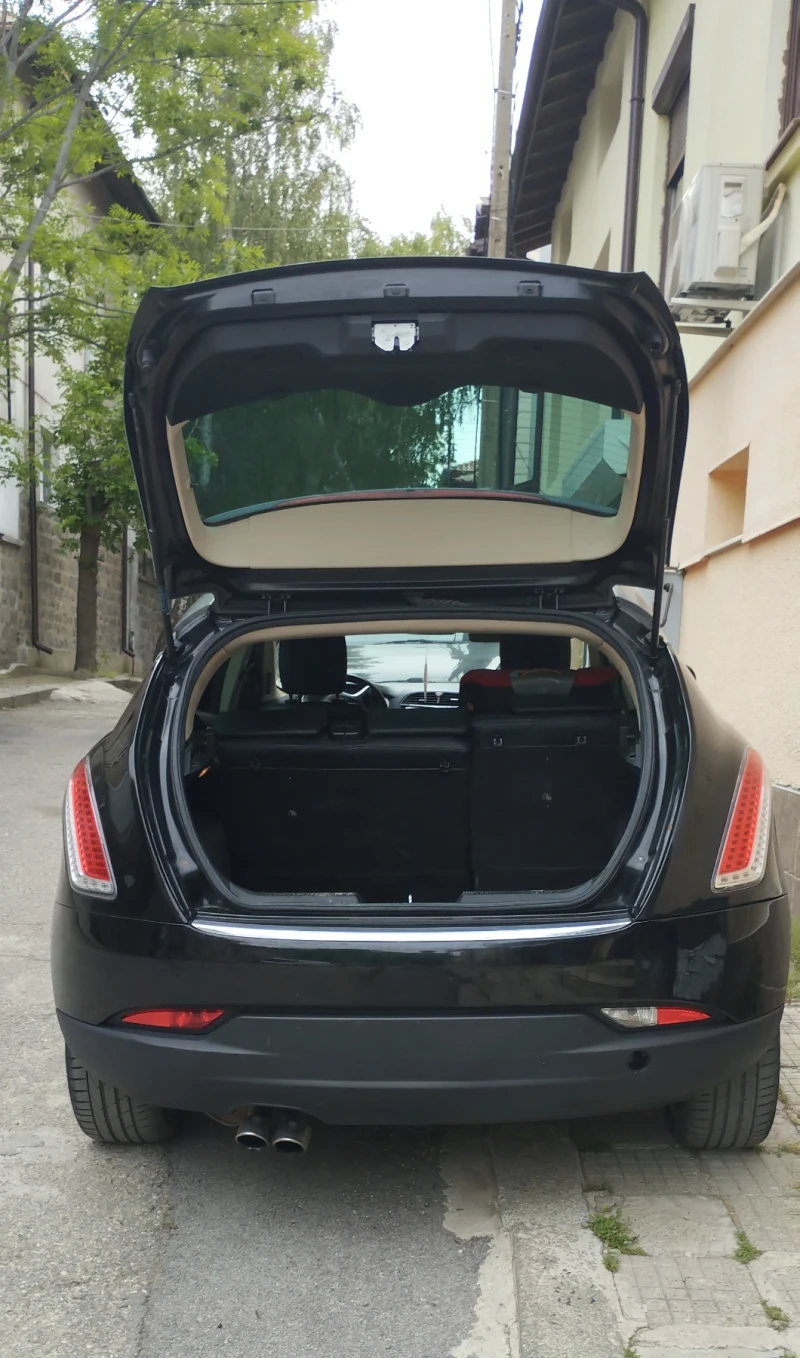 Lancia Delta, снимка 4 - Автомобили и джипове - 52384420