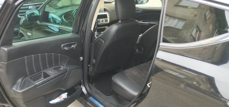 Lancia Delta, снимка 5 - Автомобили и джипове - 52384420