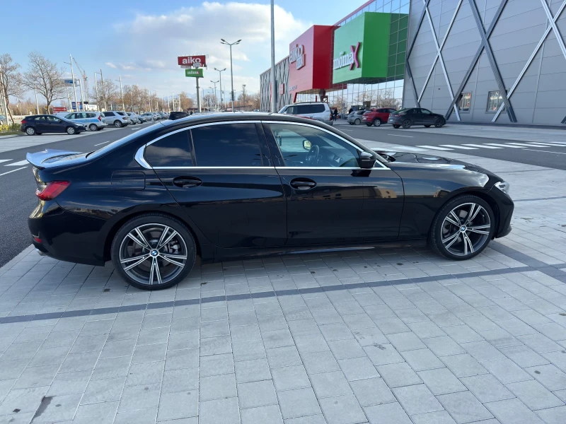 BMW 330 i, снимка 5 - Автомобили и джипове - 52587071