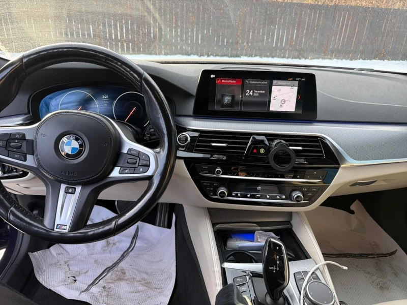 BMW 530 * 530i xDrive * CARFAX * ЦЕНА ДО БГ, снимка 9 - Автомобили и джипове - 52898565