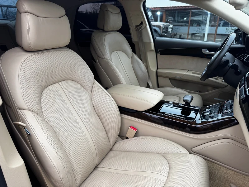 Audi A8 4.2TDI quattro Distronic PANO HUD Keyless Масаж, снимка 13 - Автомобили и джипове - 53296689