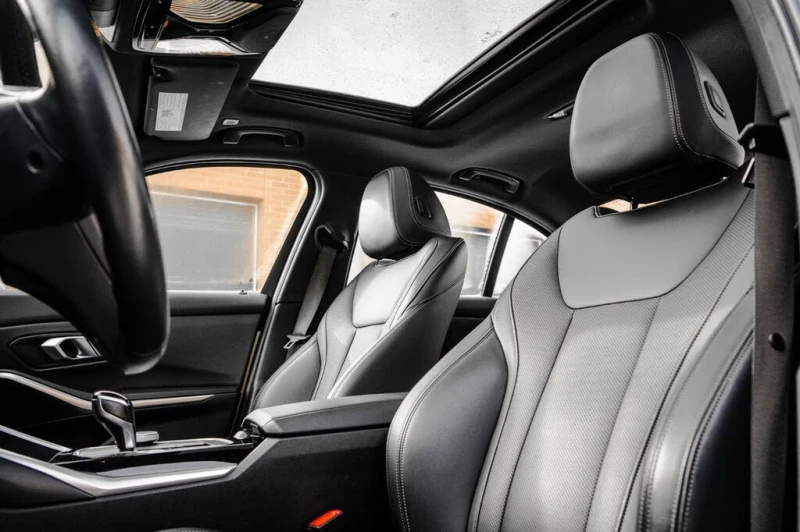 BMW 330 3 Series* 330i* xDrive AWD* АвтоКредит* (ЦЕНА ДО Б, снимка 6 - Автомобили и джипове - 53562935