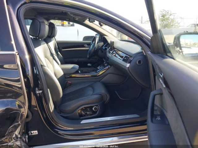 Audi A8 3.0L SUPERCHARGER 333HP* Кожа* Подгрев* НАВИ* Keyl, снимка 9 - Автомобили и джипове - 53103242