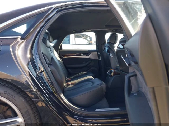 Audi A8 3.0L SUPERCHARGER 333HP* Кожа* Подгрев* НАВИ* Keyl, снимка 12 - Автомобили и джипове - 53103242