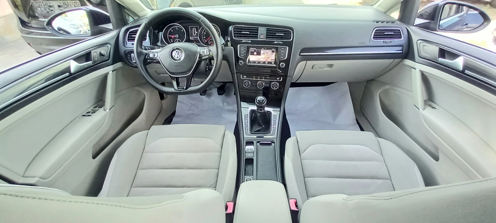 VW Golf HIGH LINE ИЗКЛЮЧИТЕЛЕН СЕРВИЗ КНИЖК УНИКAТ ОБСЛУЖН - изображение 9