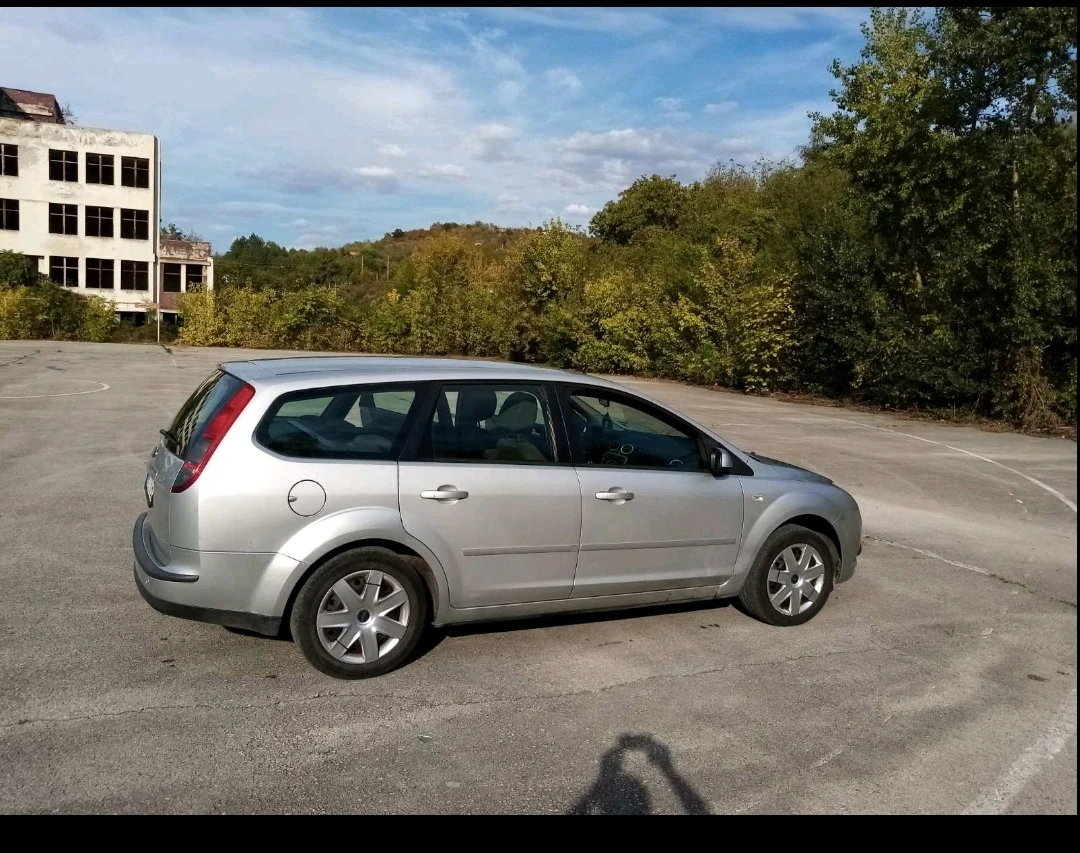 Ford Focus 1.6 116к.с газ - изображение 3