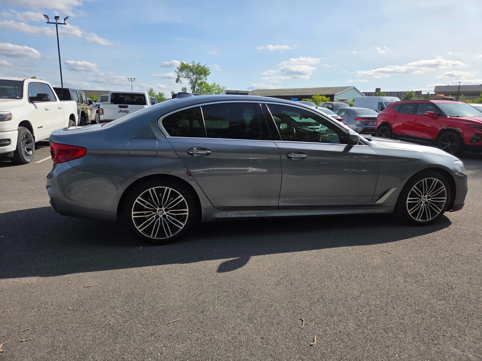 BMW 530 XDRIVE * ВИДЕО НА ДВИГАТЕЛЯ* ЦЕНА ДО БЪЛГАРИЯ *  - изображение 10