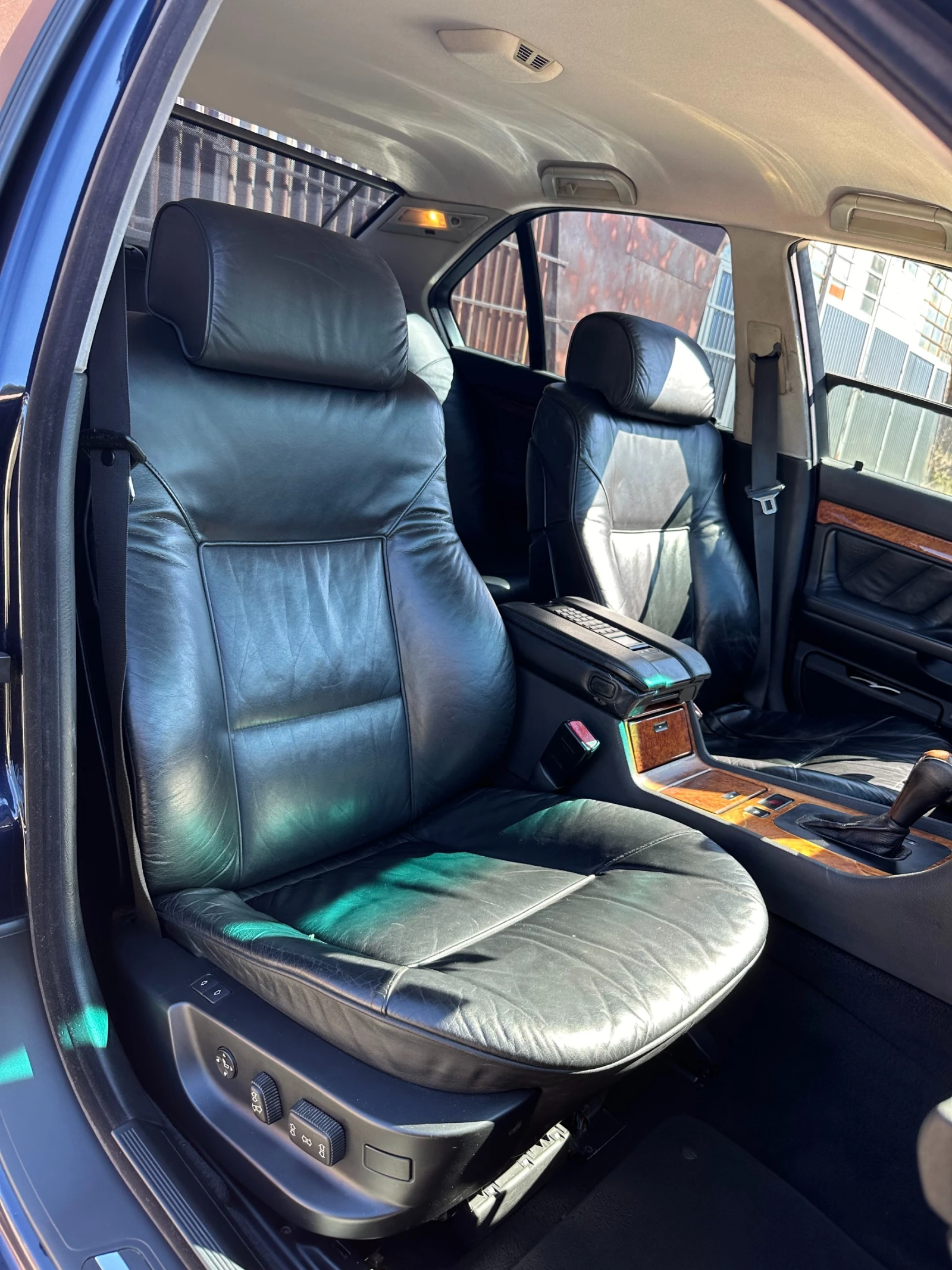 BMW 735 i - изображение 10