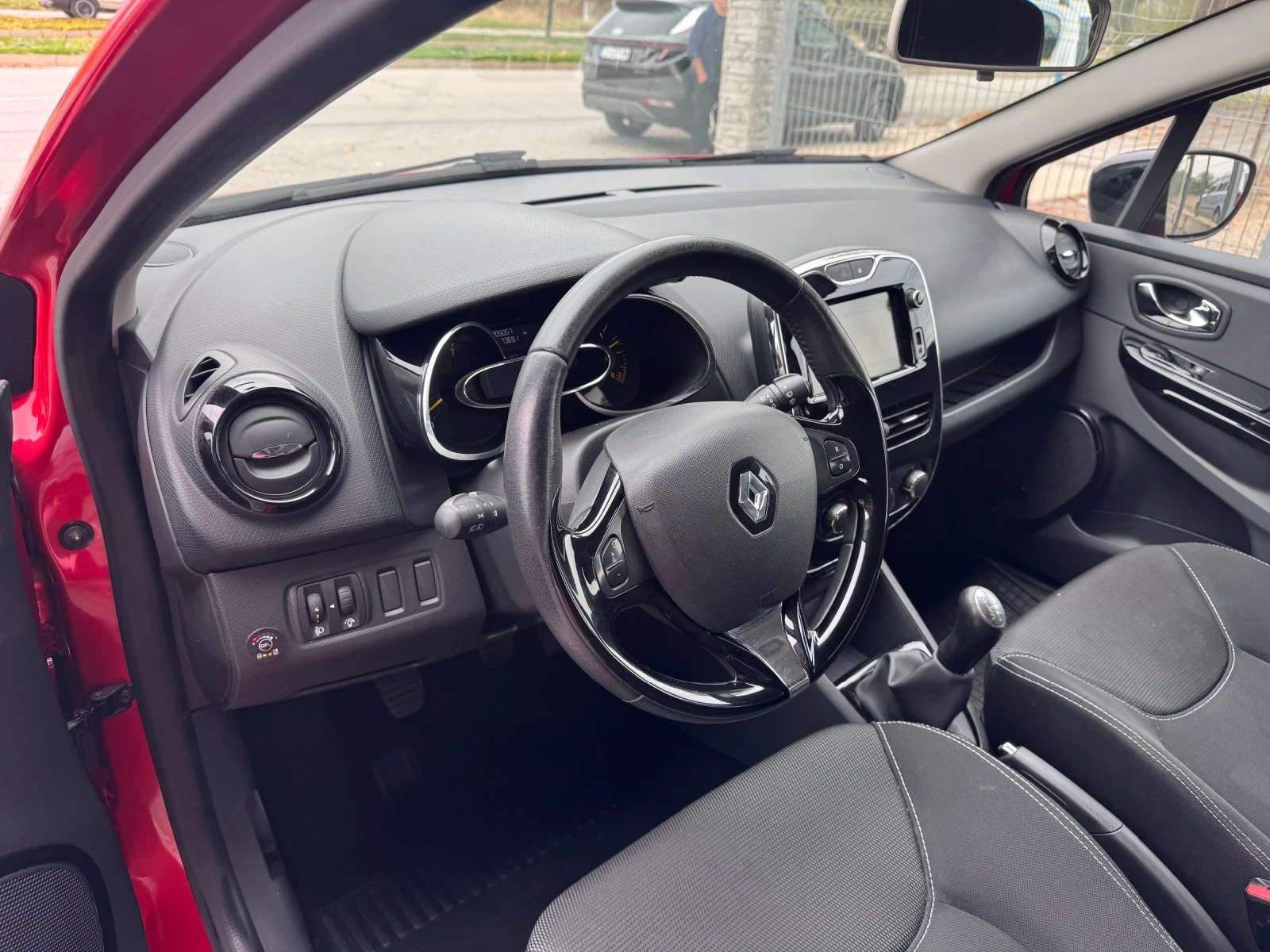 Renault Clio 1.2i Газ.инжекцион* Напълно обслужен*  - изображение 10