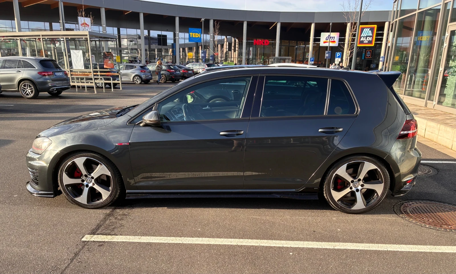 VW Golf GTI | Mobile.bg   6