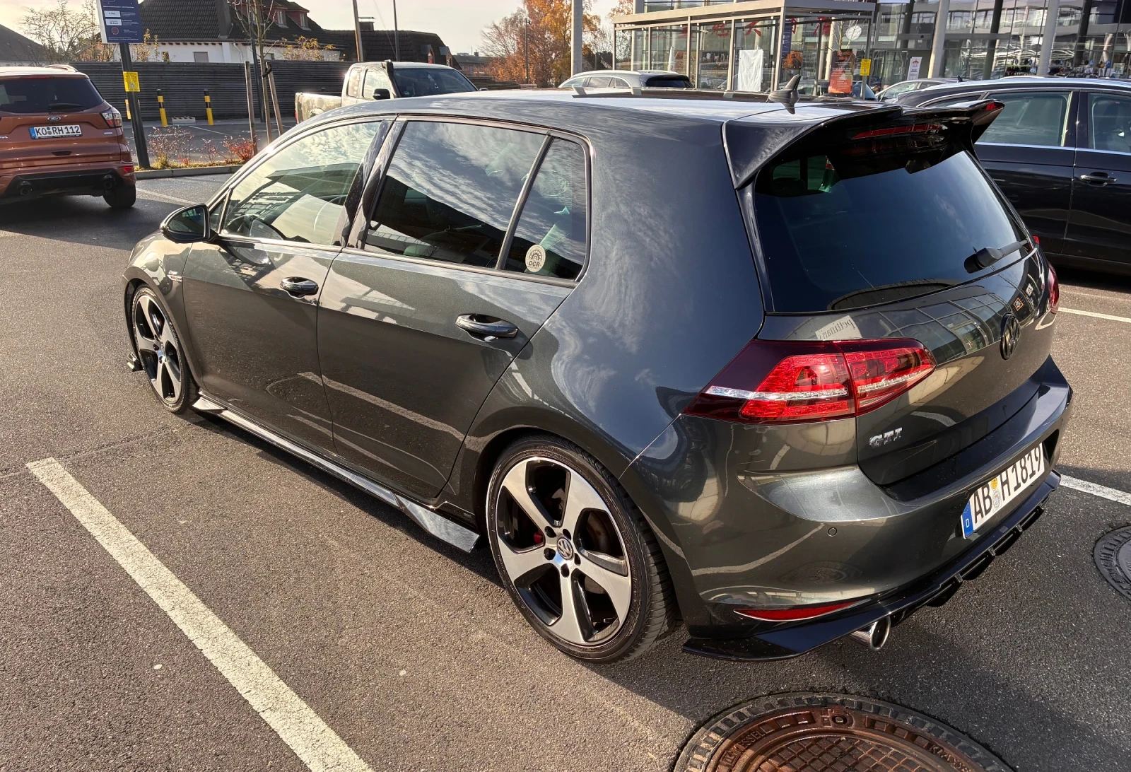 VW Golf GTI | Mobile.bg   3