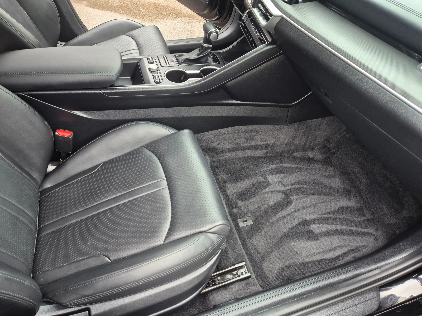 Kia K5 2.0 cm3 LPG Наличен в БГ - изображение 7