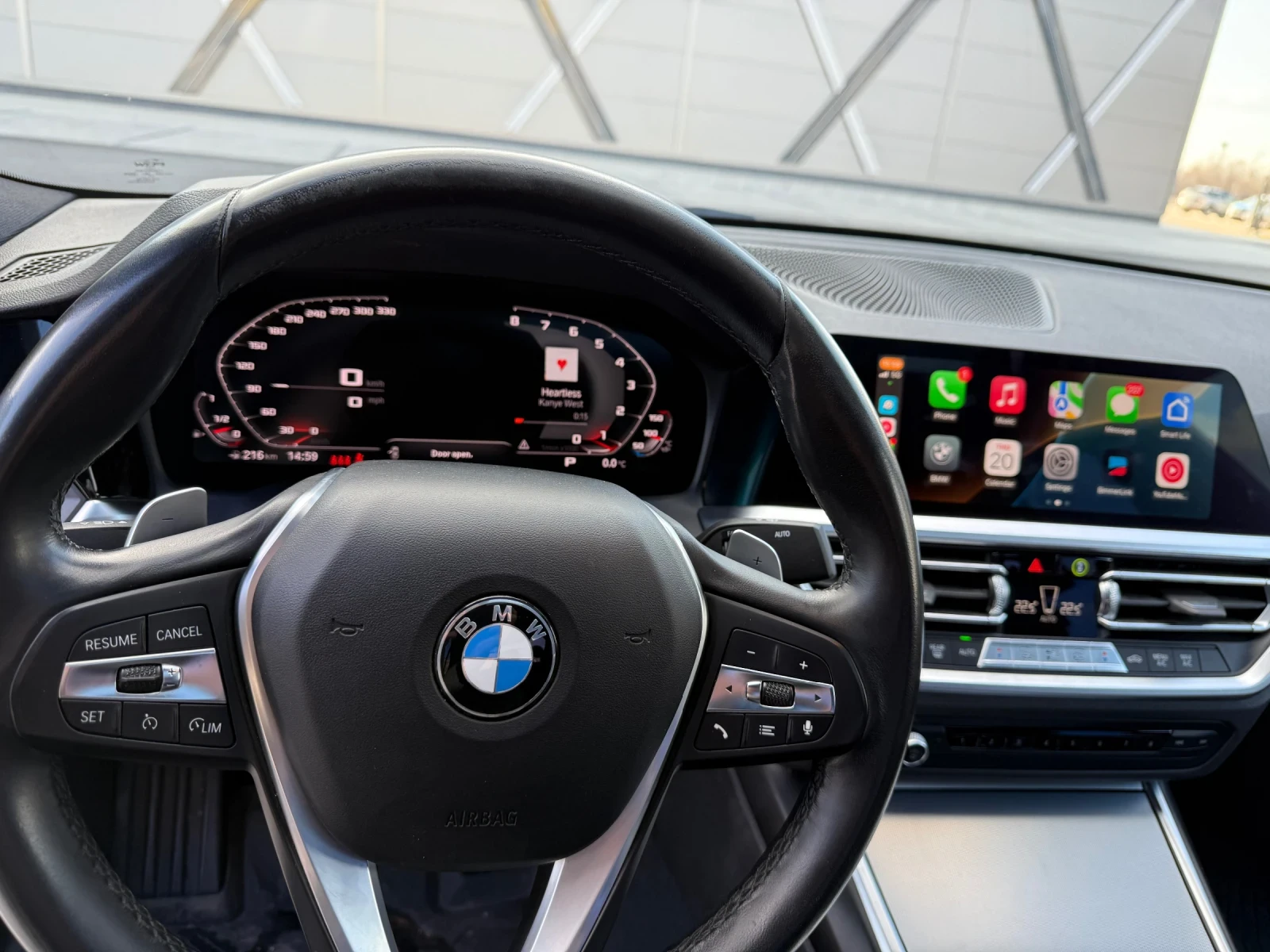 BMW 330 i - изображение 9