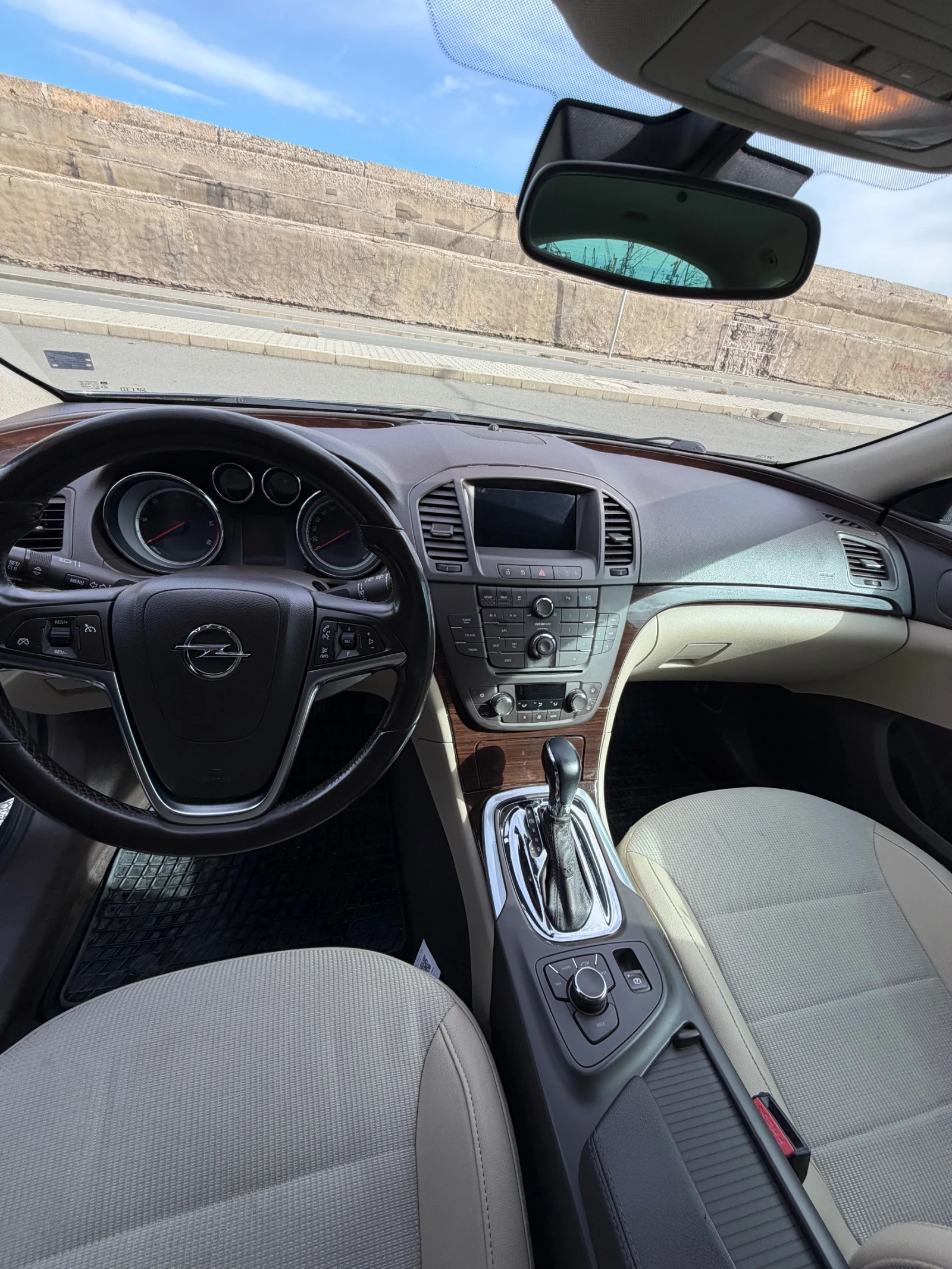 Opel Insignia 2.0 160 - изображение 8