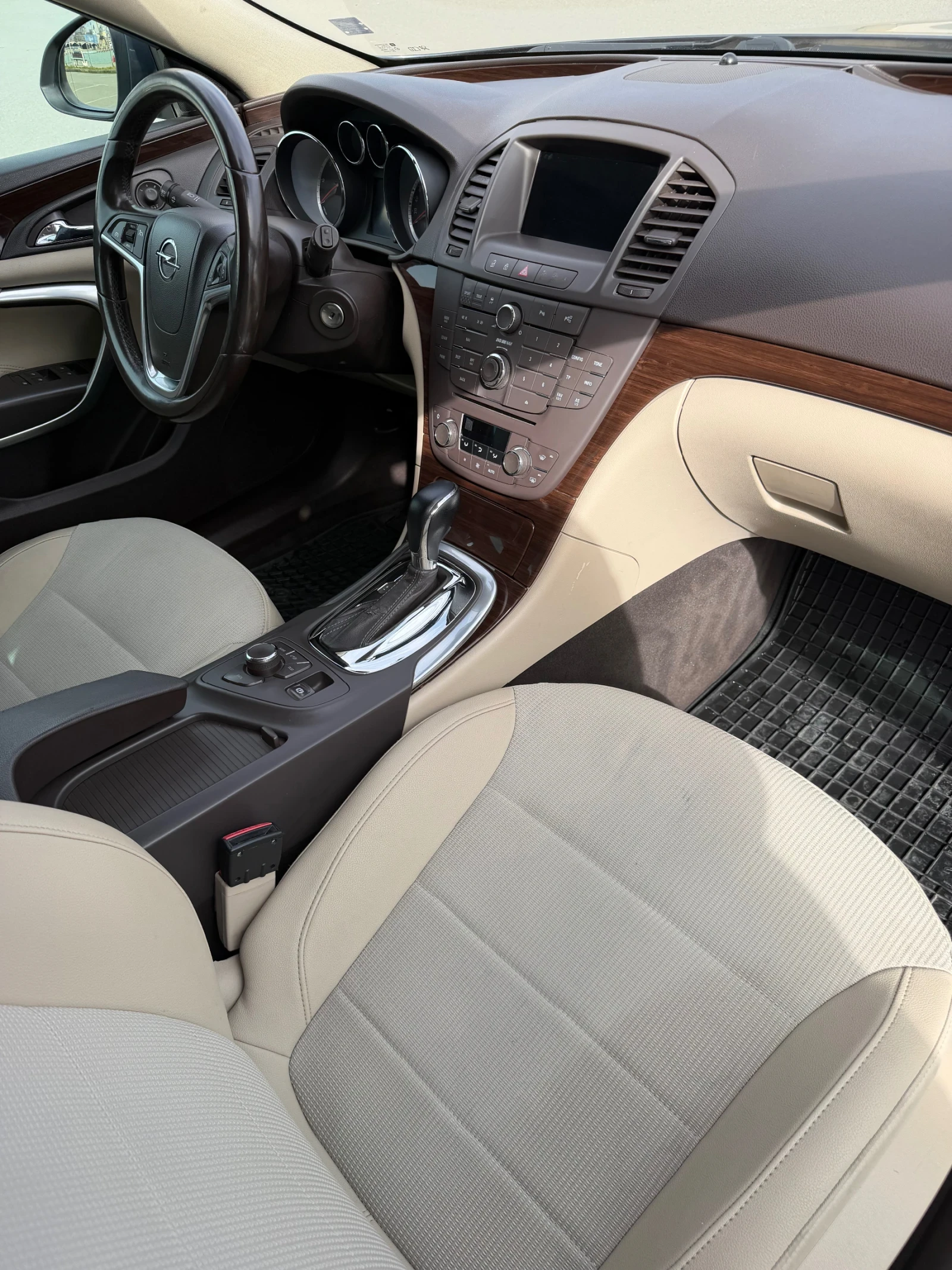 Opel Insignia 2.0 160 - изображение 9