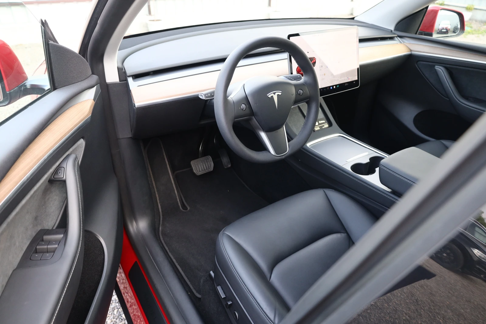 Tesla Model Y Longe Range AWD #EnhancedAutopilot Pano SzH 19Zoll, снимка 12 - Автомобили и джипове - 53735031