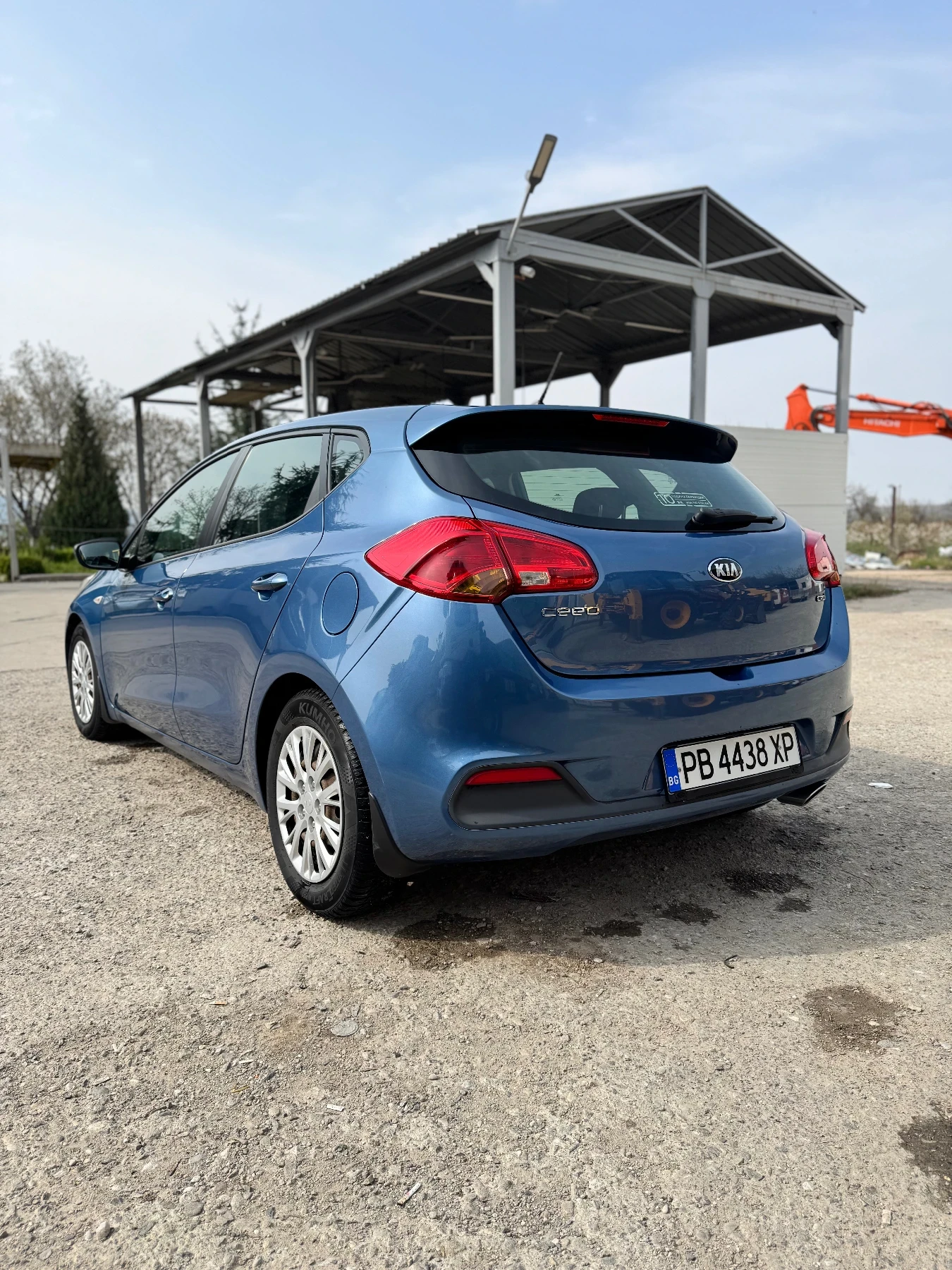 Kia Ceed 1.4 CRDI, снимка 6 - Автомобили и джипове - 54181468