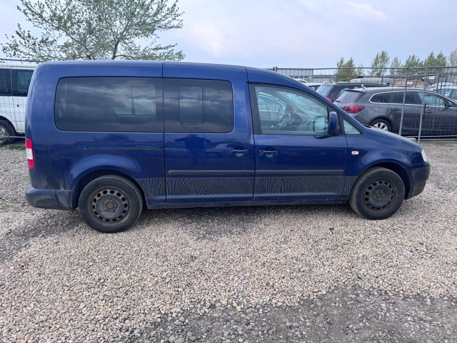 VW Caddy 2010+ 1.9TDI+ 105+ 7М+ MAXI, снимка 3 - Автомобили и джипове - 54224715
