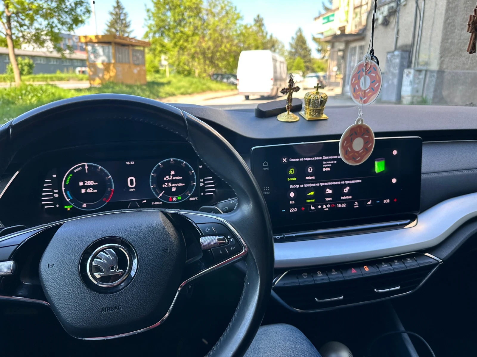 Skoda Octavia IV, снимка 7 - Автомобили и джипове - 54527893