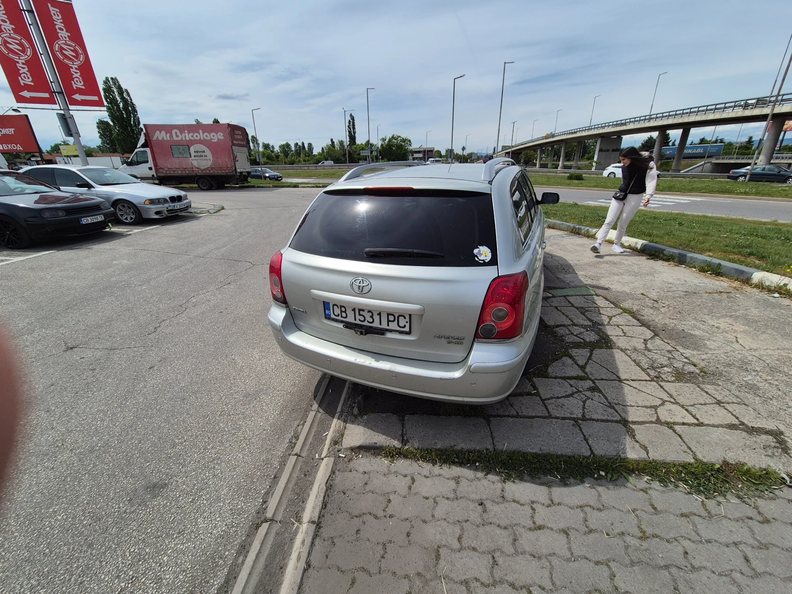 Toyota Avensis, снимка 3 - Автомобили и джипове - 54608803