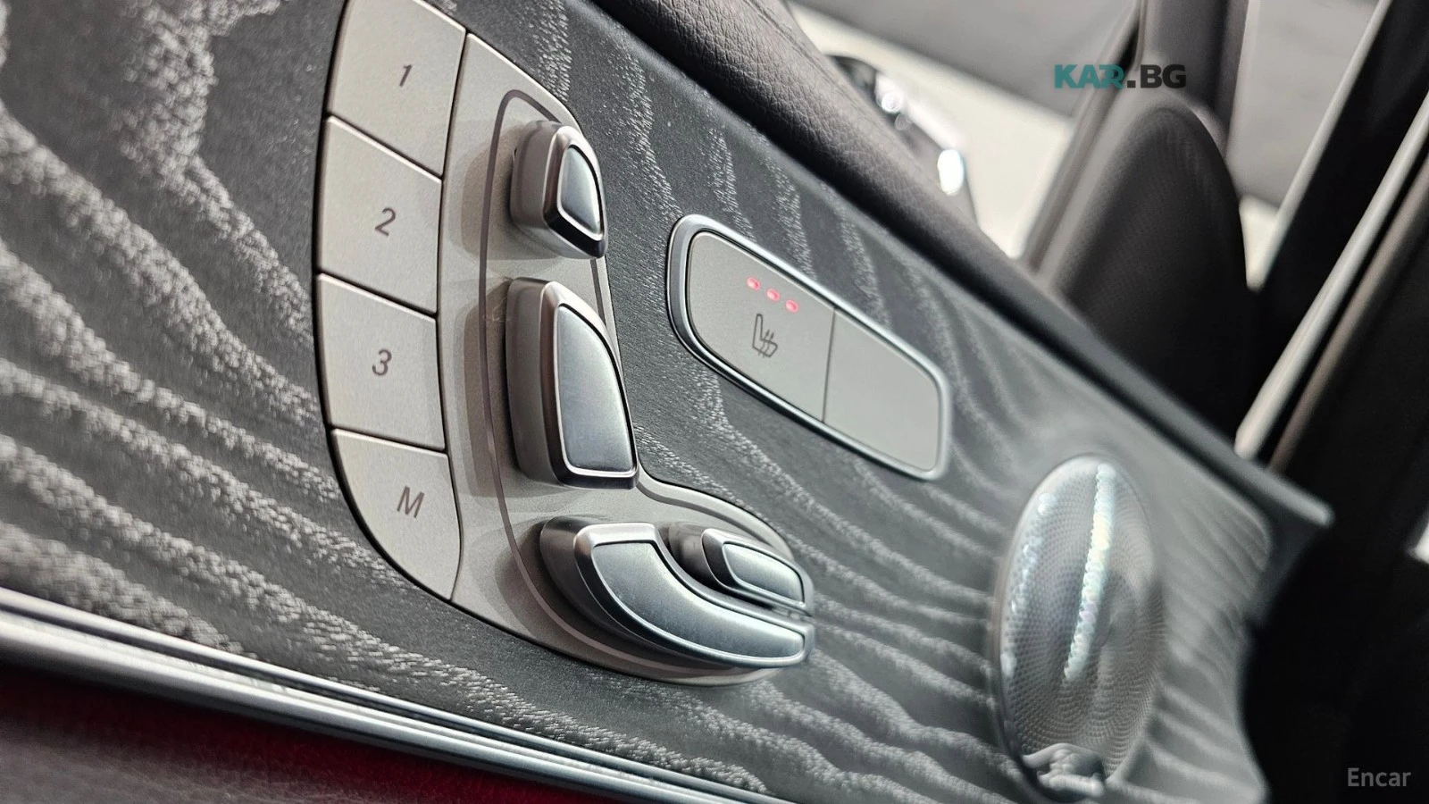 Mercedes-Benz E 350 AMG-LINE* 4MATIC* FULL-ASSISTS* BURMESTER* , снимка 12 - Автомобили и джипове - 54945388