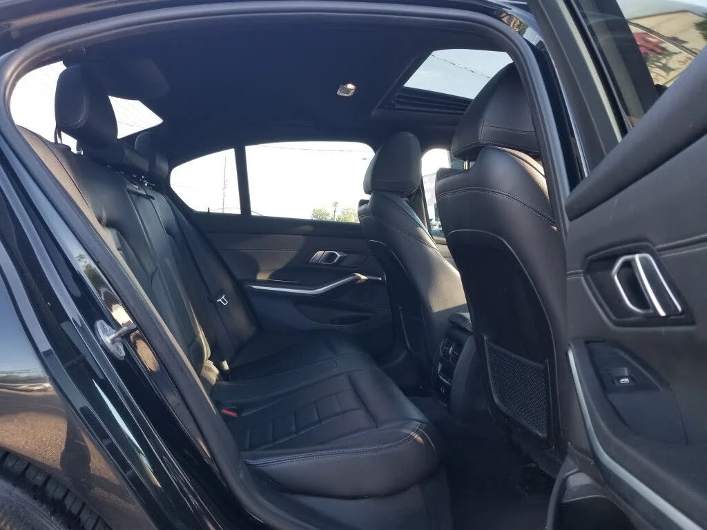 BMW 330 2.0 xDrive , снимка 5 - Автомобили и джипове - 55188265