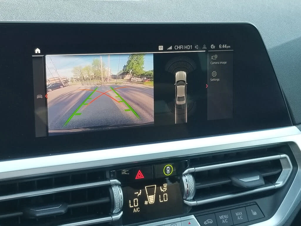 BMW 330 2.0 xDrive , снимка 8 - Автомобили и джипове - 55188265