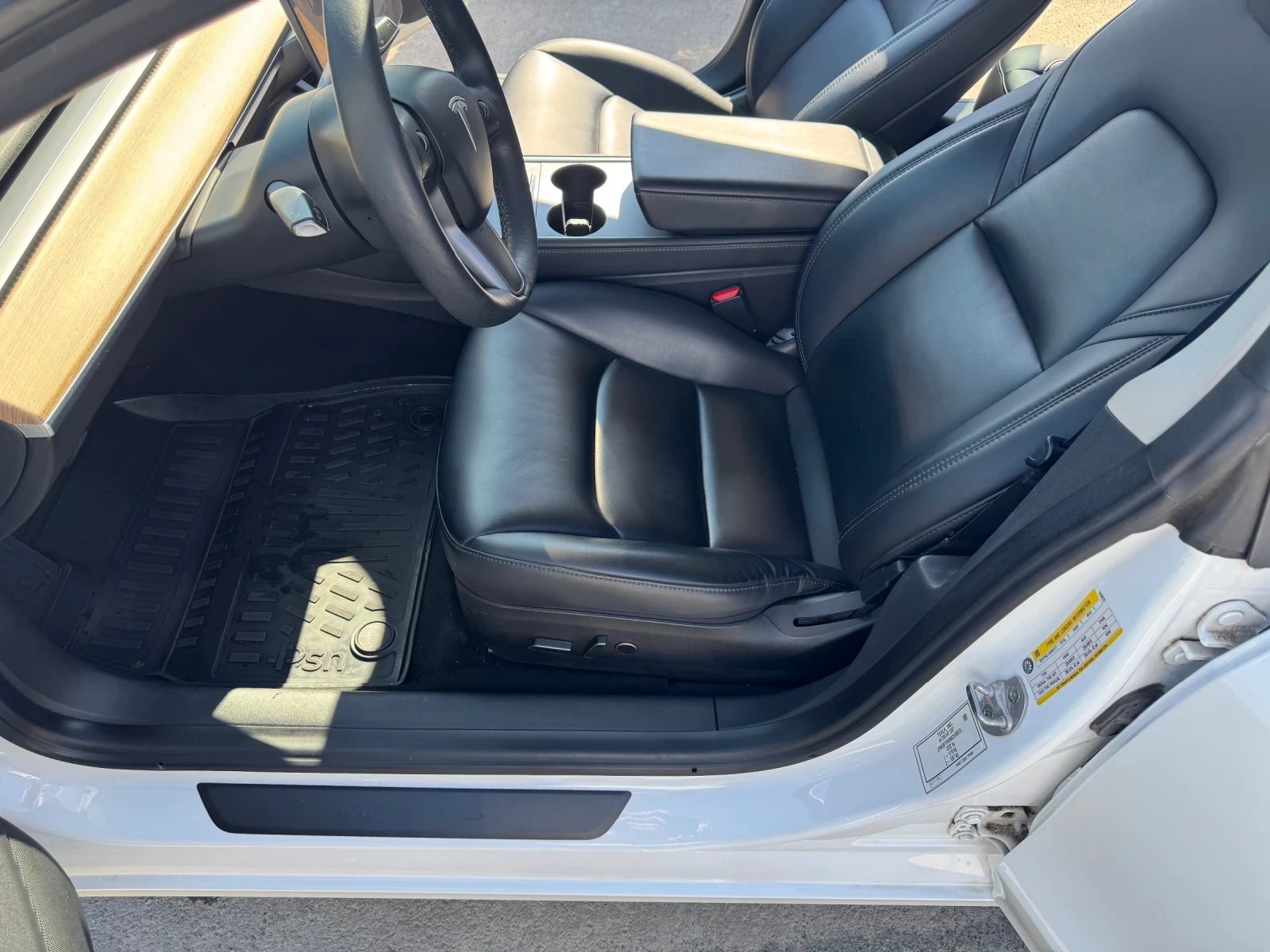 Tesla Model 3 Long Range Dual Motor (AMD Ryzen) 2022 гаранция, снимка 2 - Автомобили и джипове - 55272889