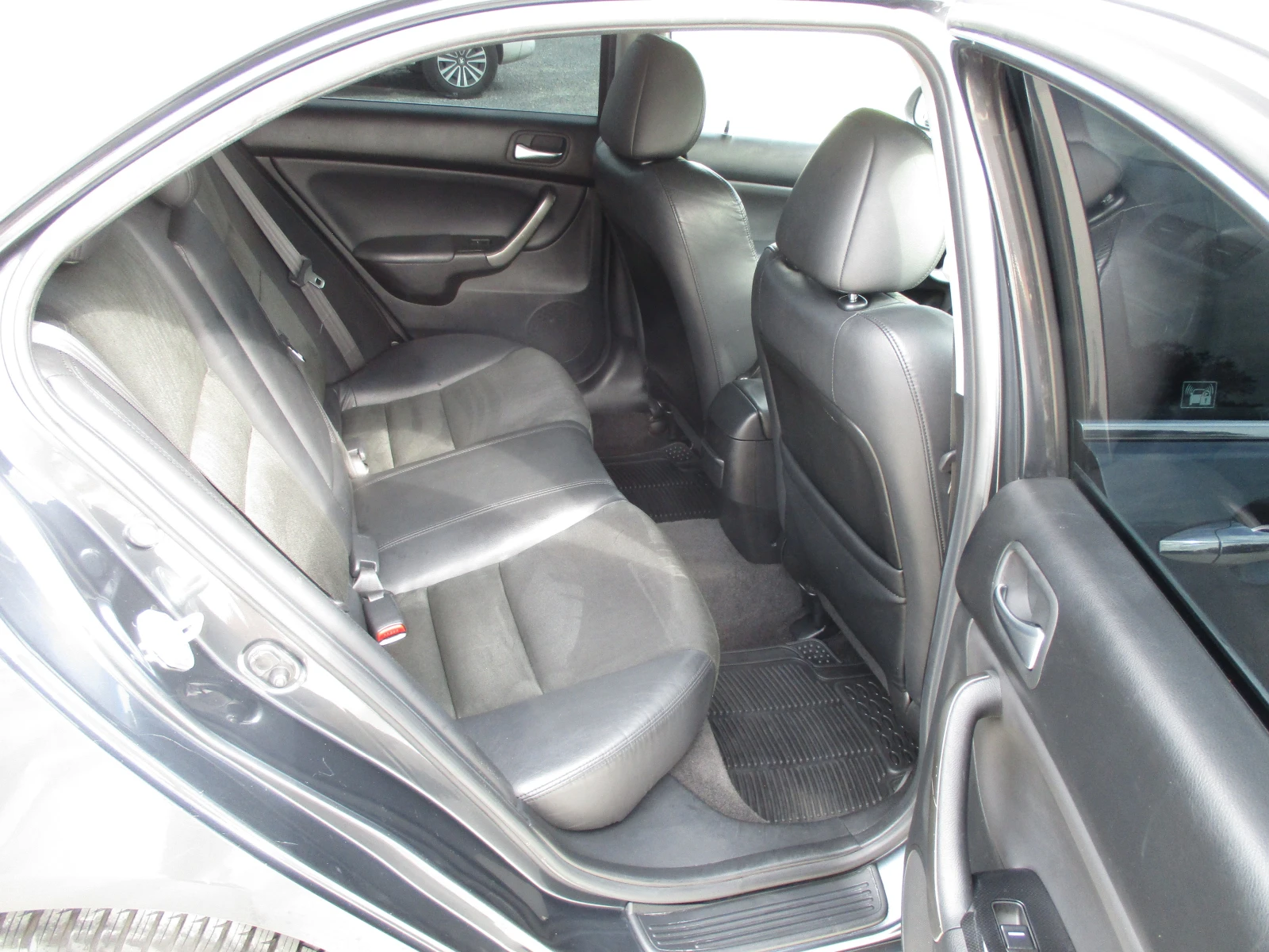 Honda Accord 2.2/ДИЗЕЛ/140кс./6-СКОРОСТИ/КАТО НОВА/, снимка 15 - Автомобили и джипове - 55314756